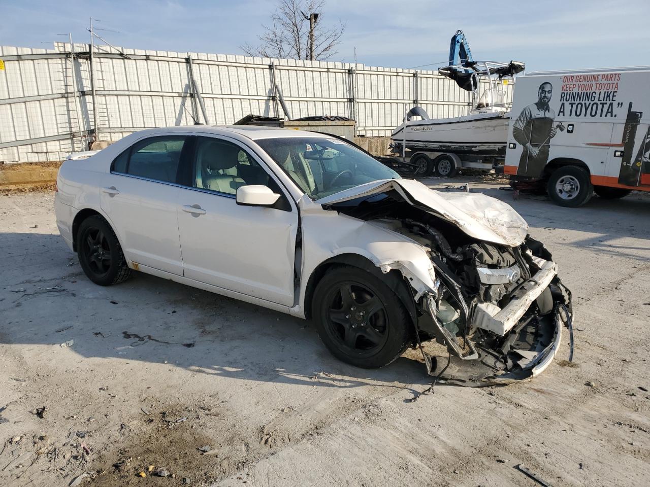 2012 Ford Fusion - Image 4