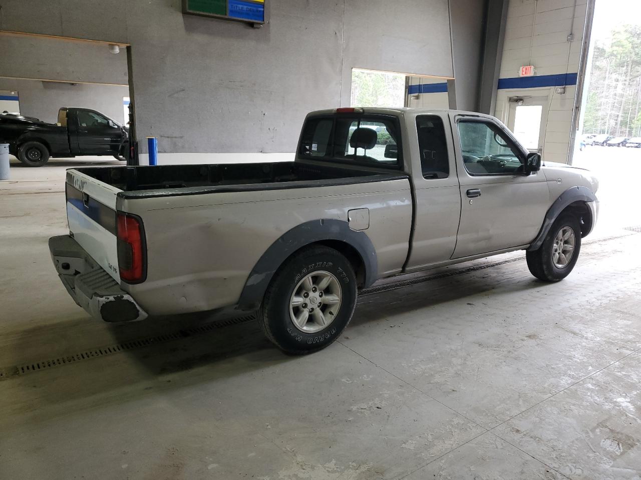 2002 Nissan Navara (Frontier) - Image 3