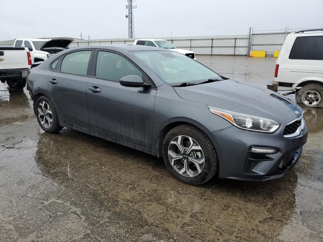 2020 Kia Forte - Image 4