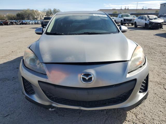 Sedans MAZDA 3 2013 Srebrny