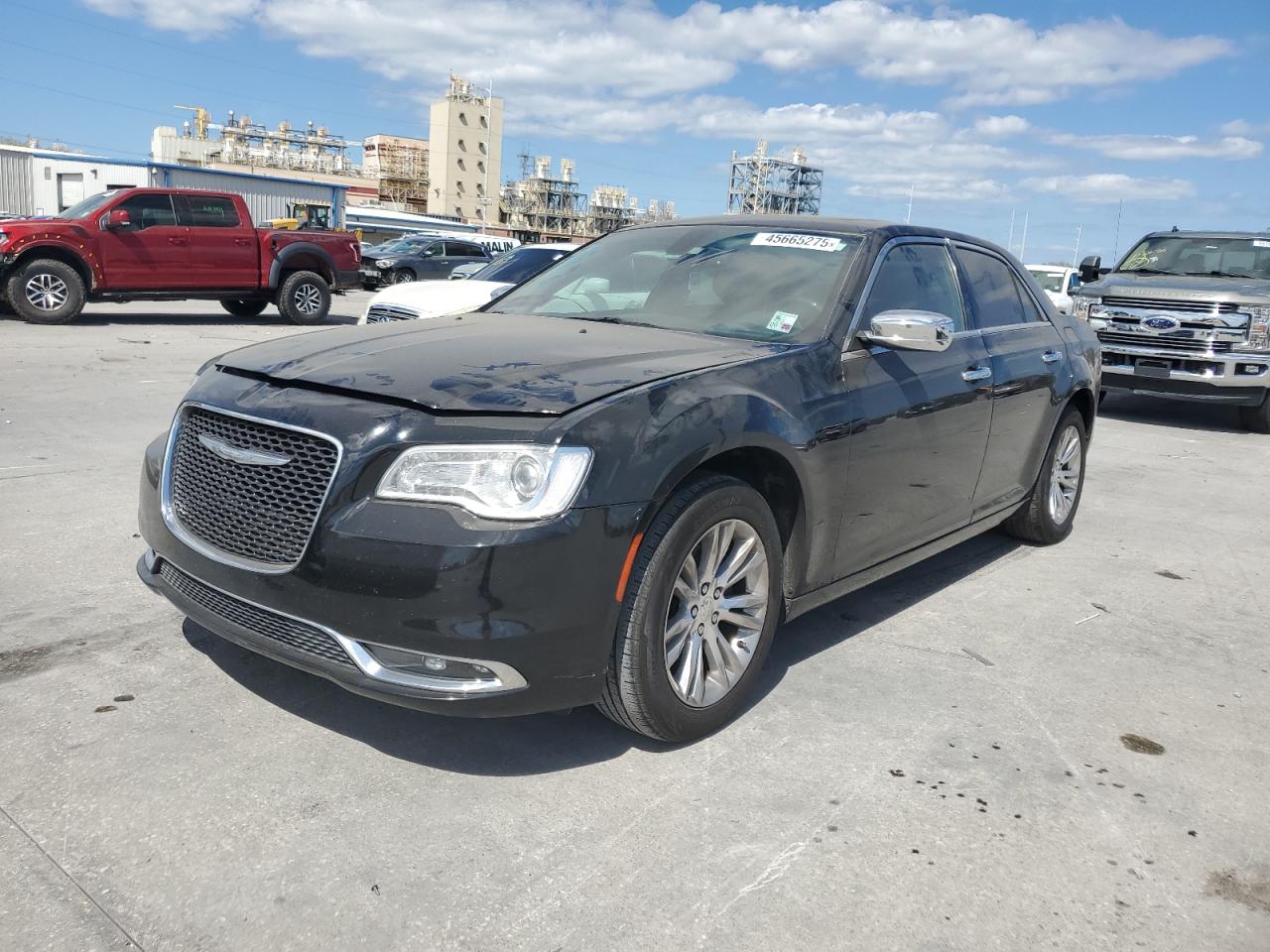 2016 Chrysler 300C продається в New Orleans, LA - Vandalism