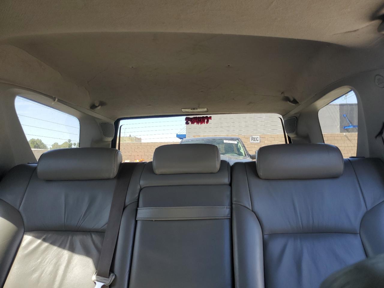 2003 Toyota 4Runner - Image 10