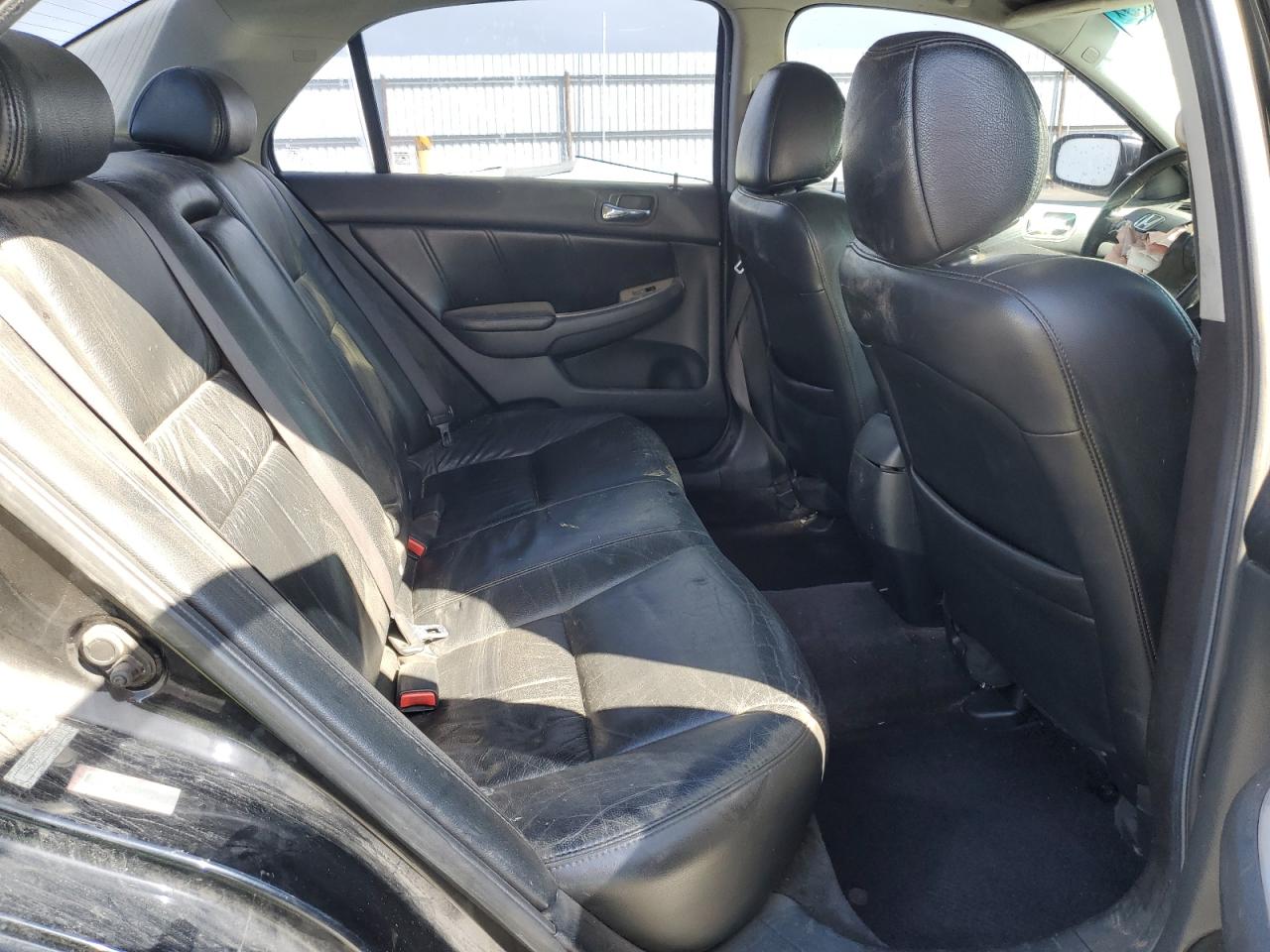 2007 Honda Accord - Image 10