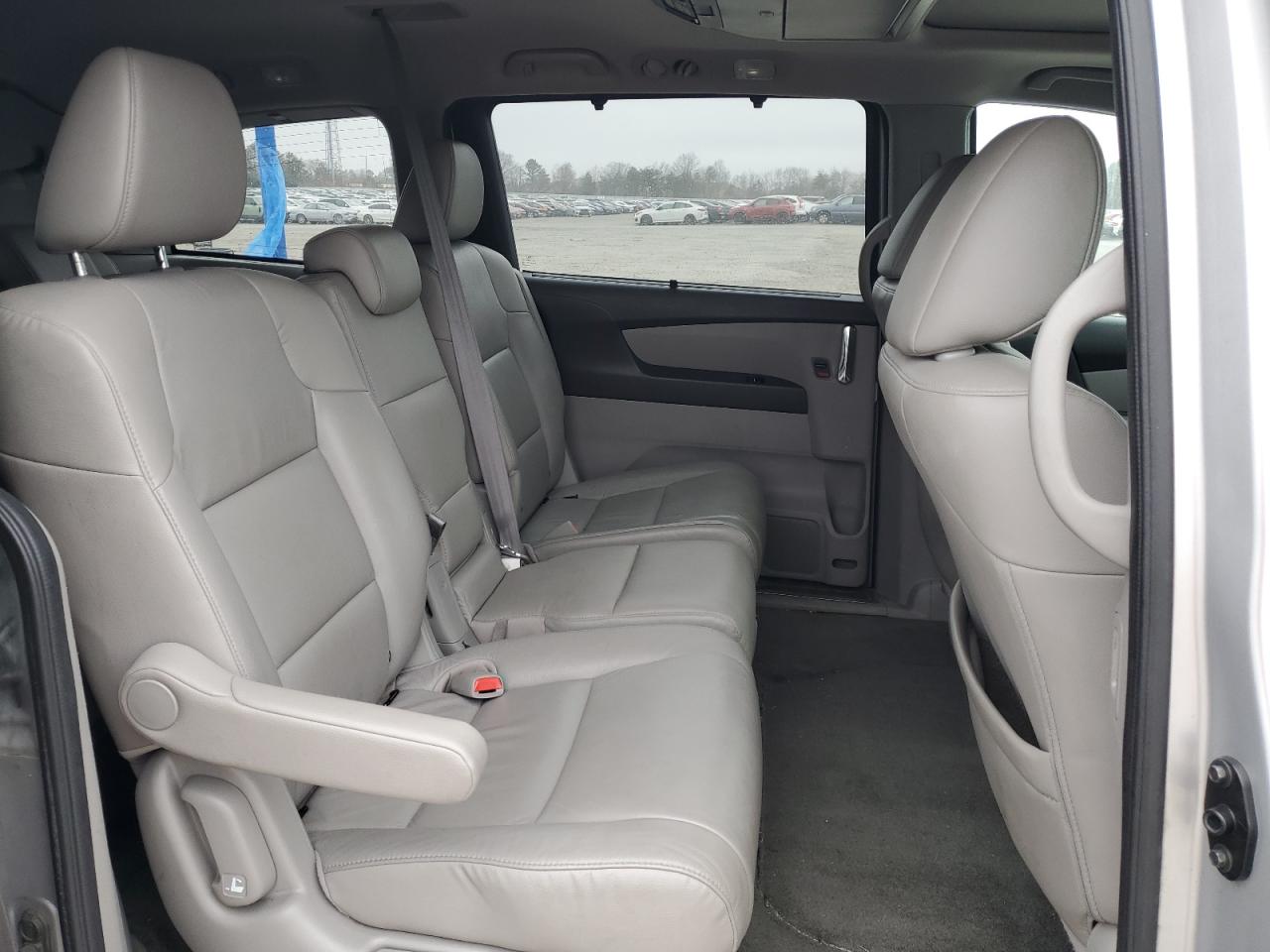 2014 Honda Odyssey - Image 10