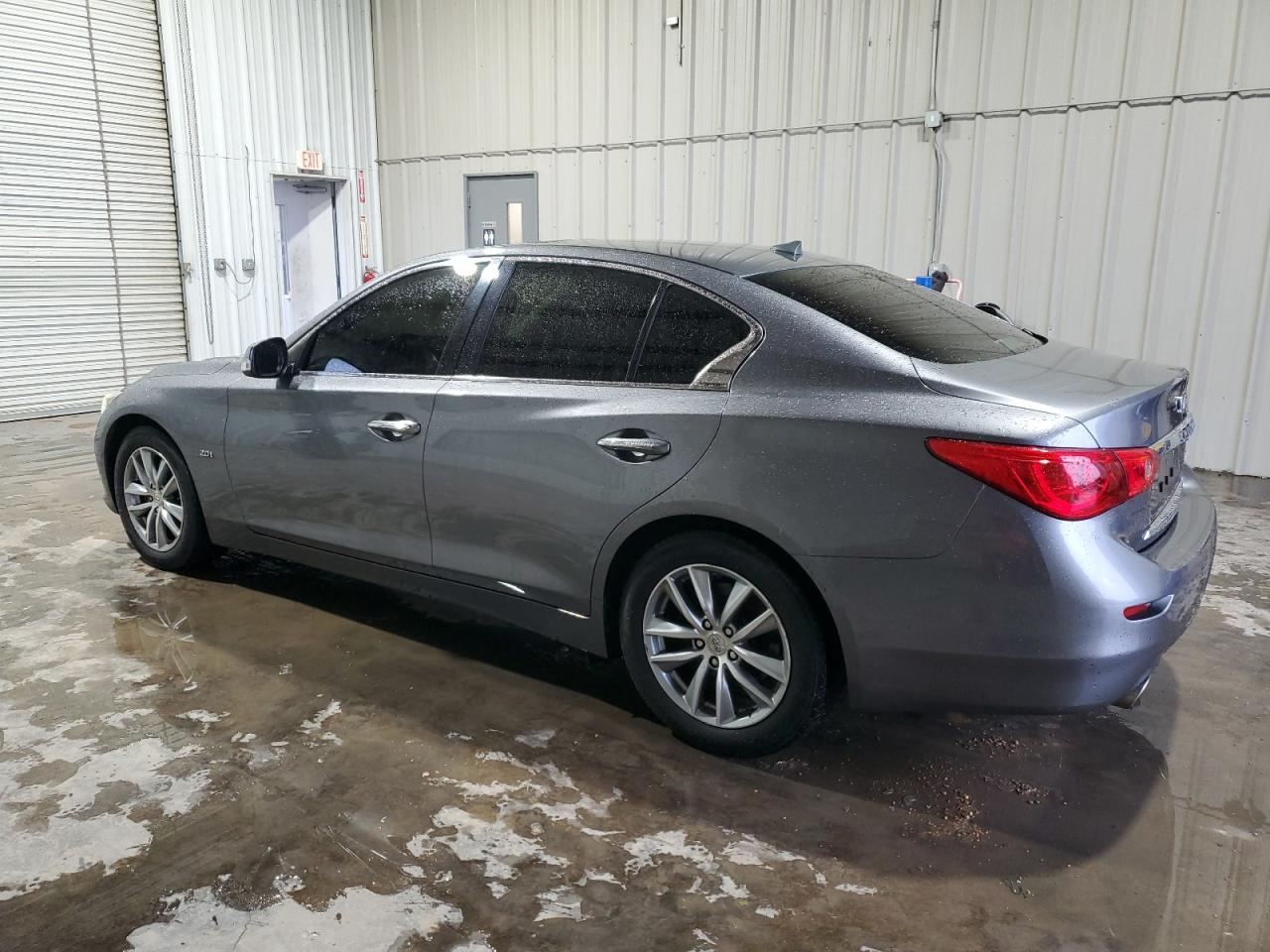 2017 Infiniti Q50 - Image 2