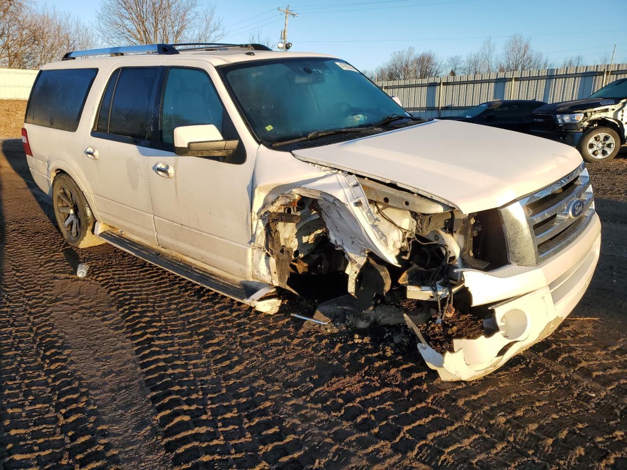 2011 Ford Expedition - Image 4