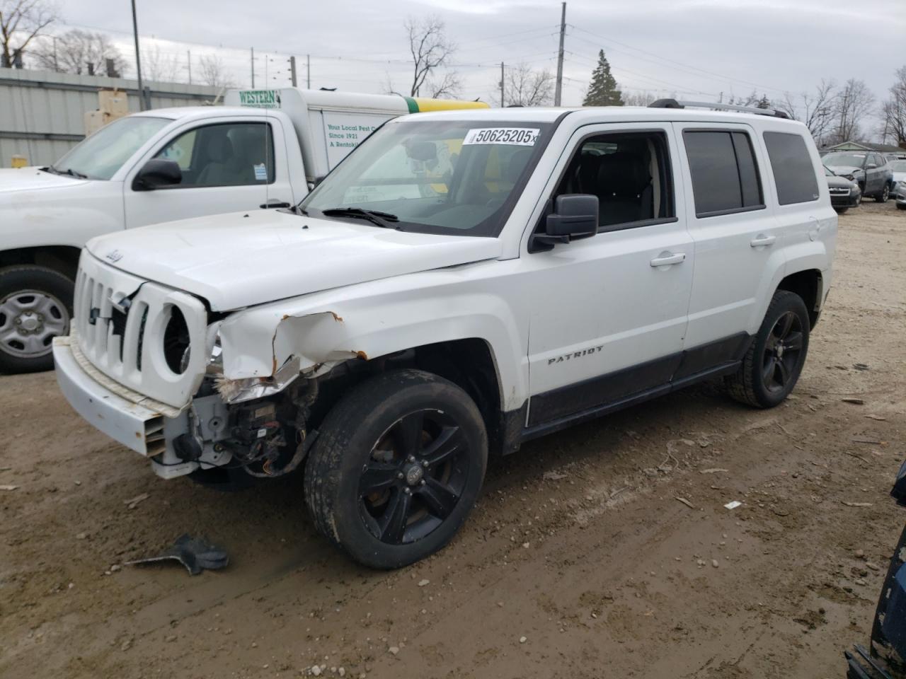 2016 Jeep Patriot Latitude იყიდება Lansing-ში, MI - Front End