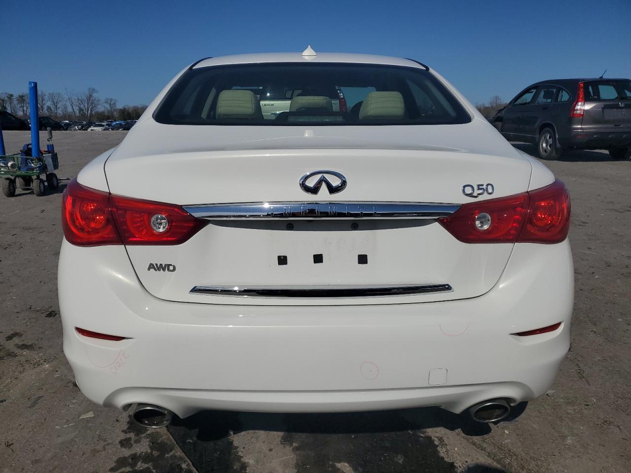 2014 Infiniti Q50 - Image 6