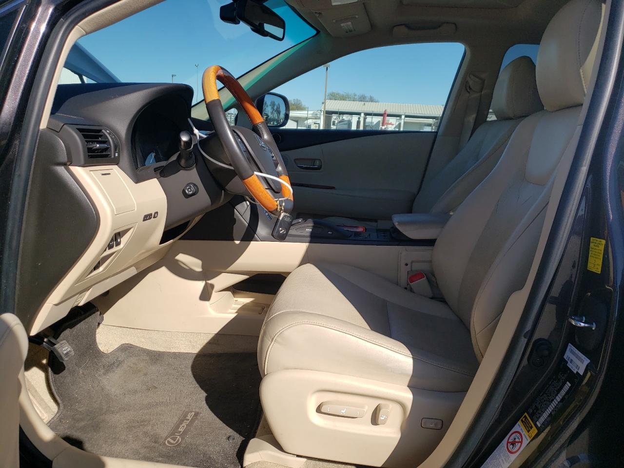 2010 Lexus RX - Image 7