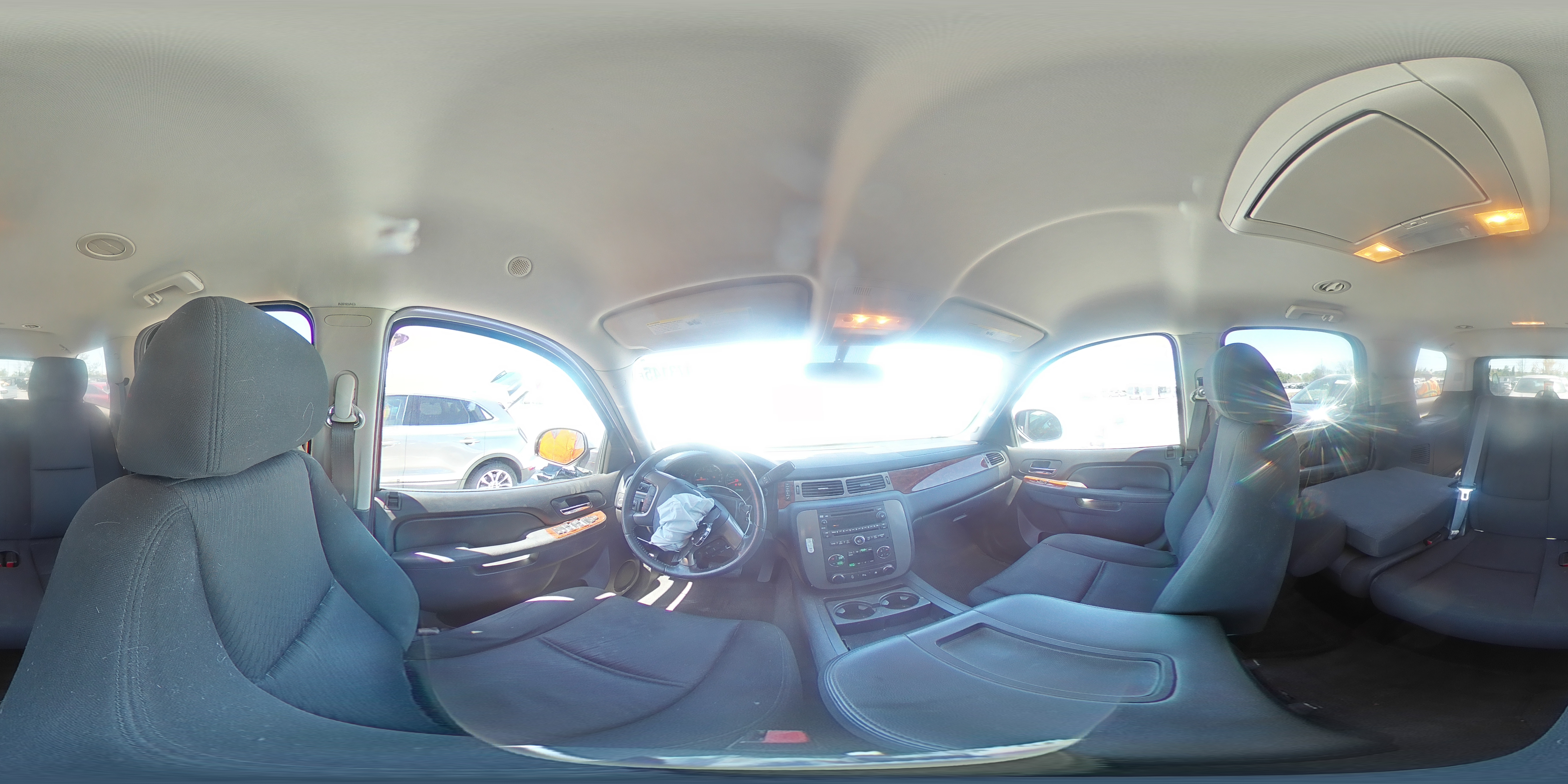 2011 GMC Yukon - Image 13