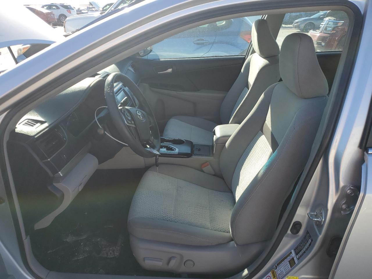 2014 Toyota Camry - Image 7
