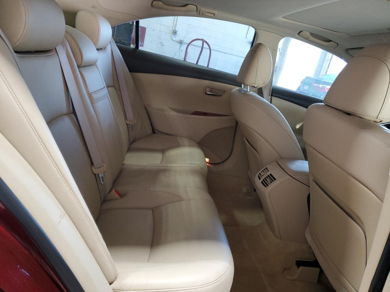 2008 Lexus ES - Image 10