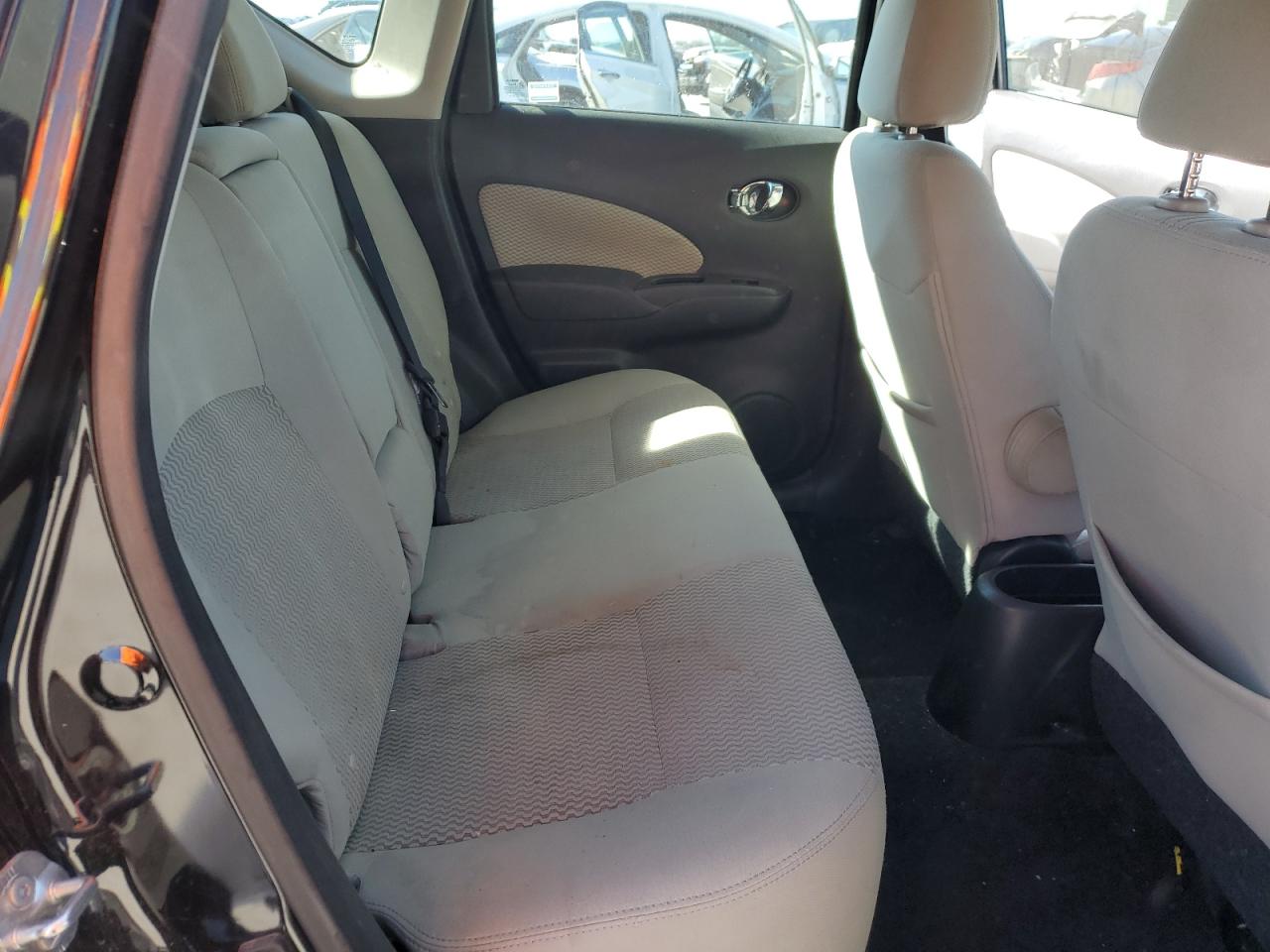 2014 Nissan Versa - Image 11