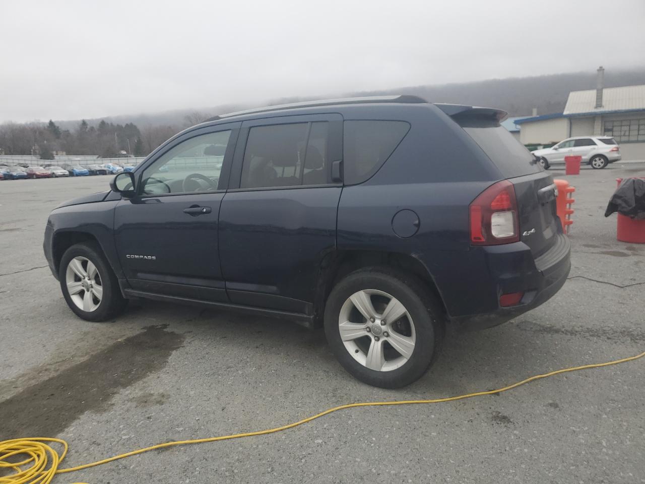 2016 Jeep Compass - Image 2