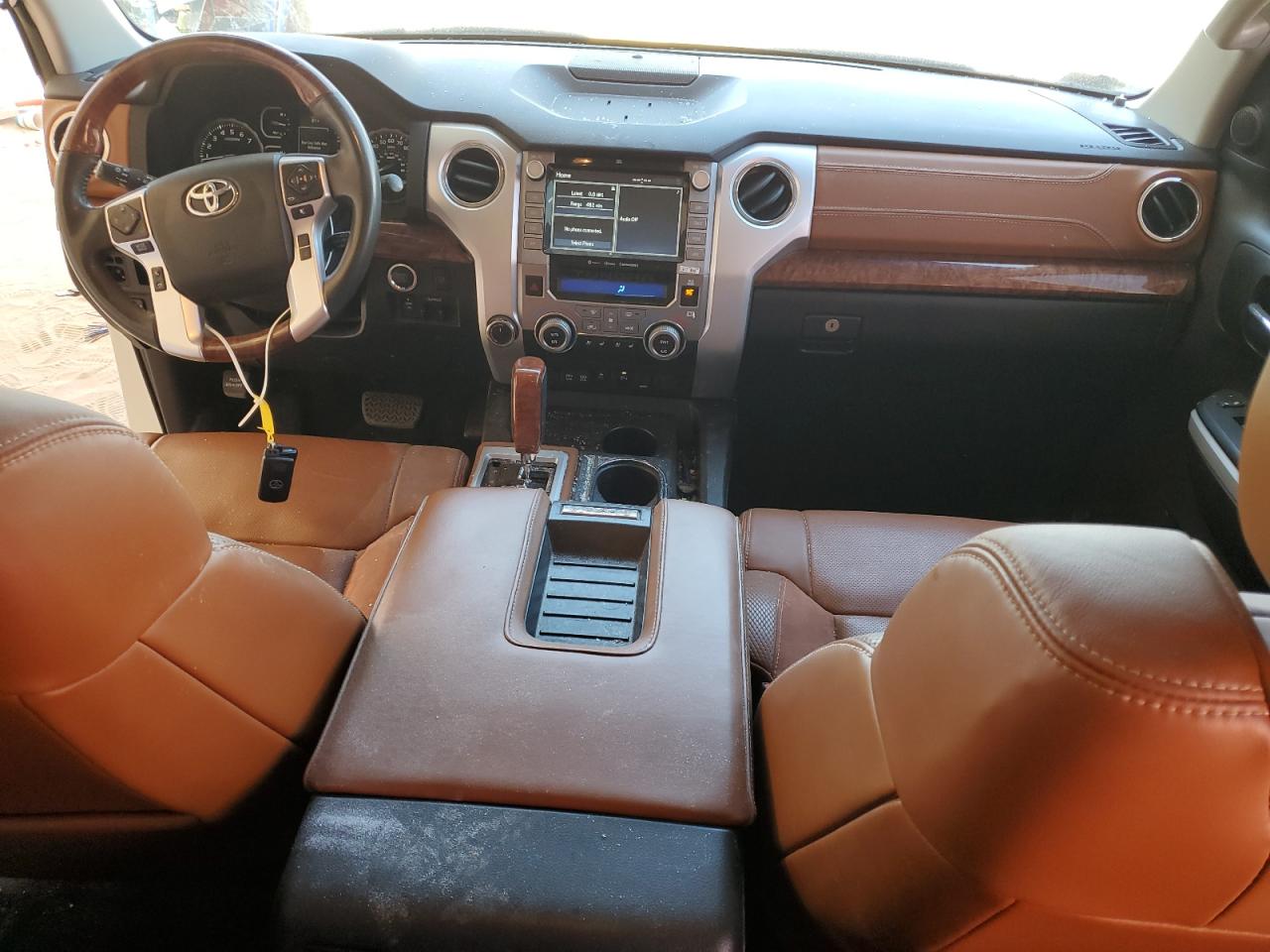 2021 Toyota Tundra - Image 8