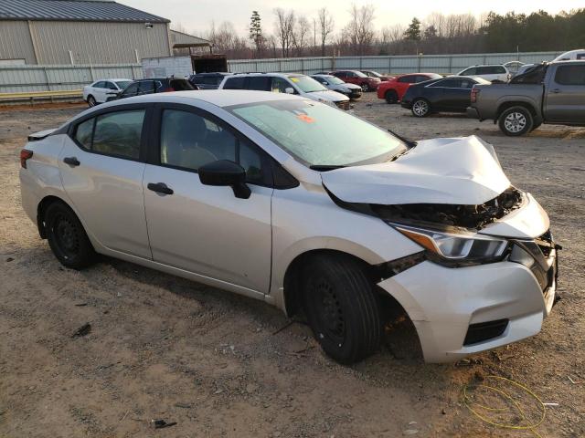  NISSAN VERSA 2022 Silver
