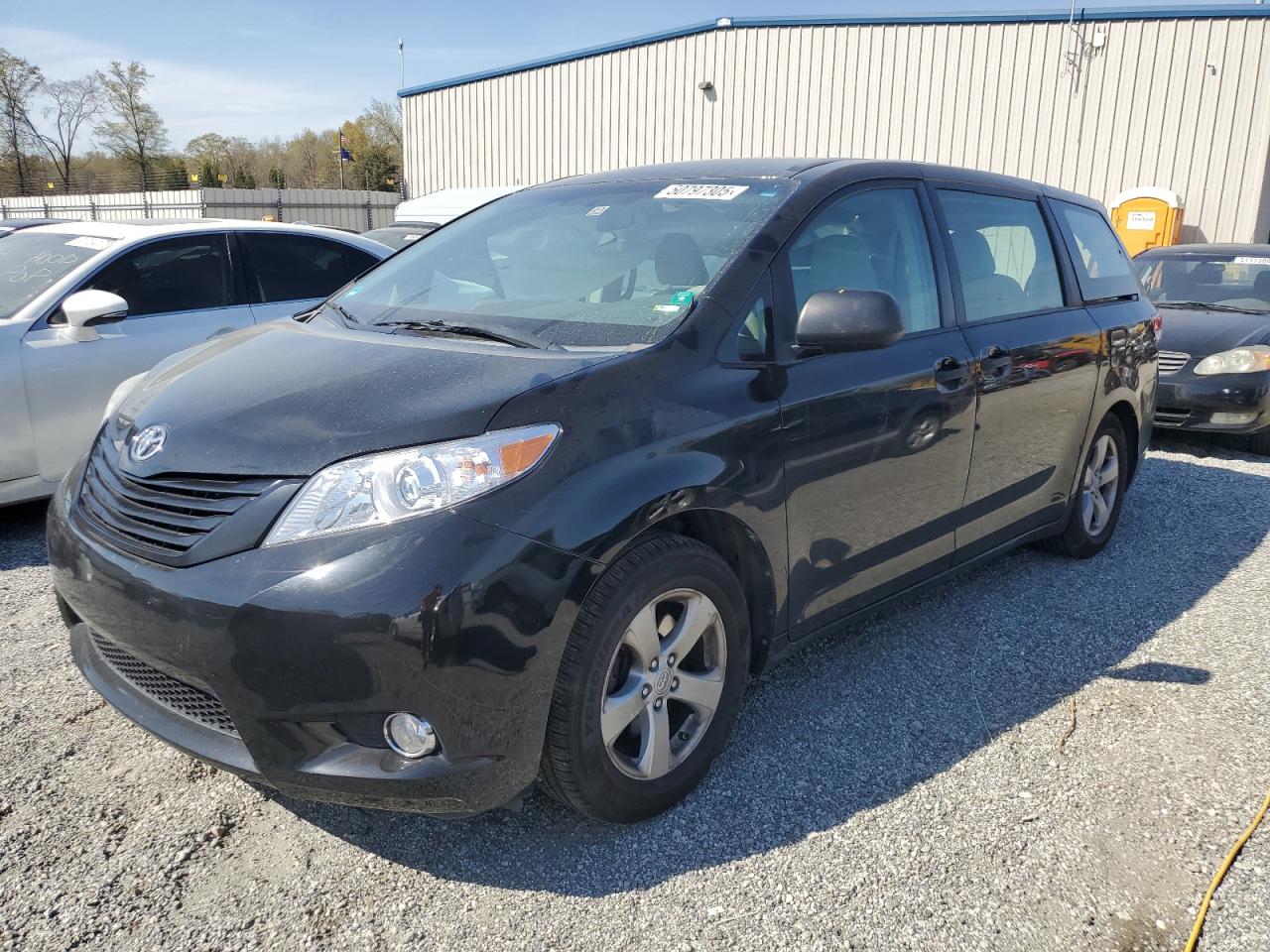 2011 Toyota Sienna იყიდება Spartanburg-ში, SC - Side