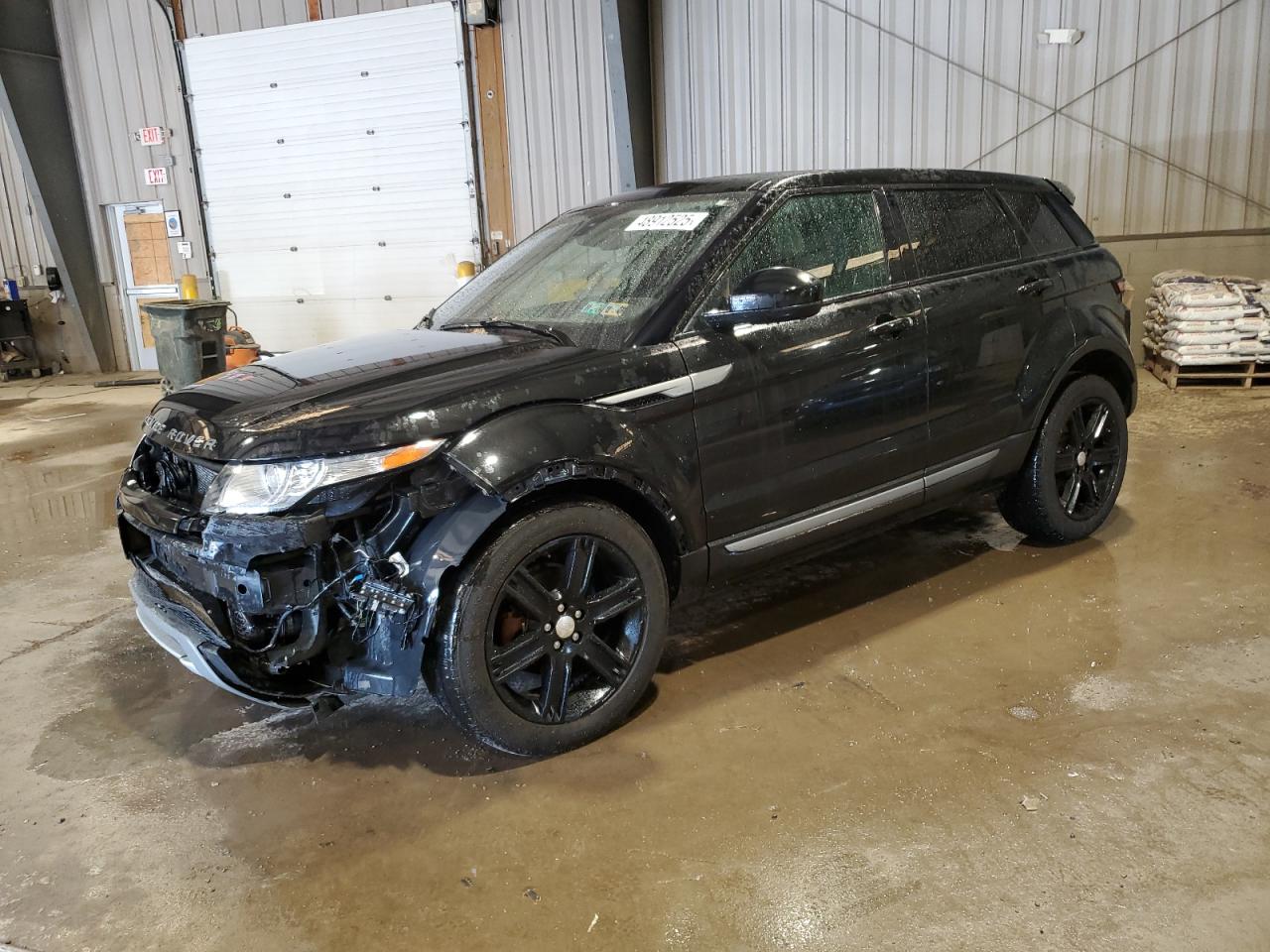 2015 Land Rover Range Rover - Image 1
