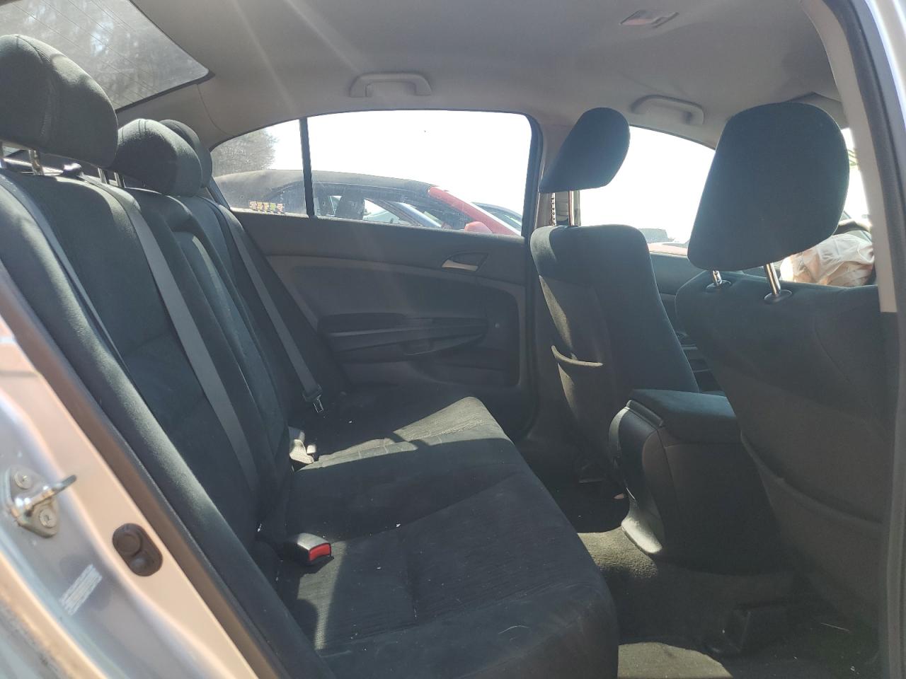 2012 Honda Accord - Image 10