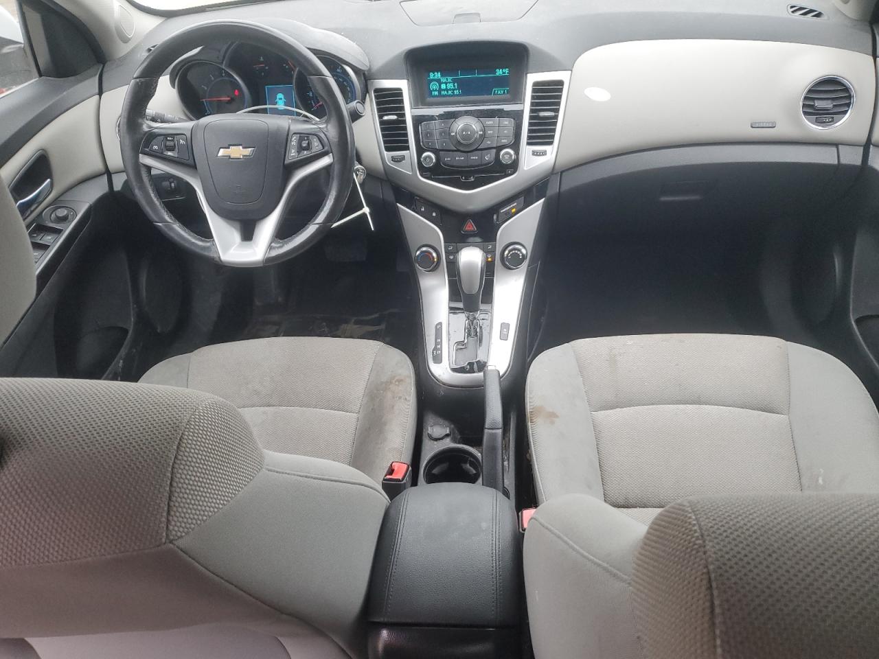 2014 Chevrolet Cruze - Image 8