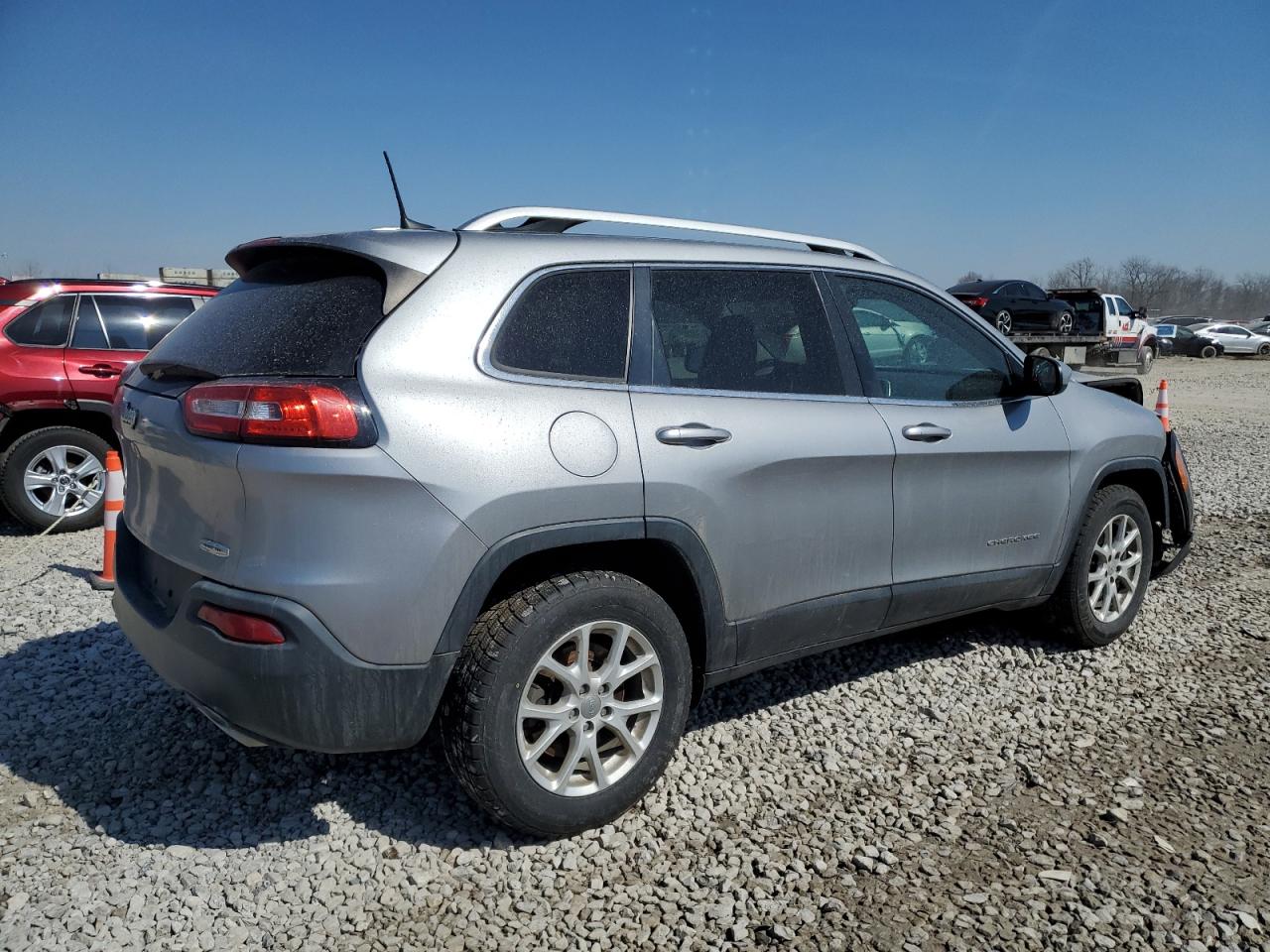 2017 Jeep Grand Cherokee - Image 3