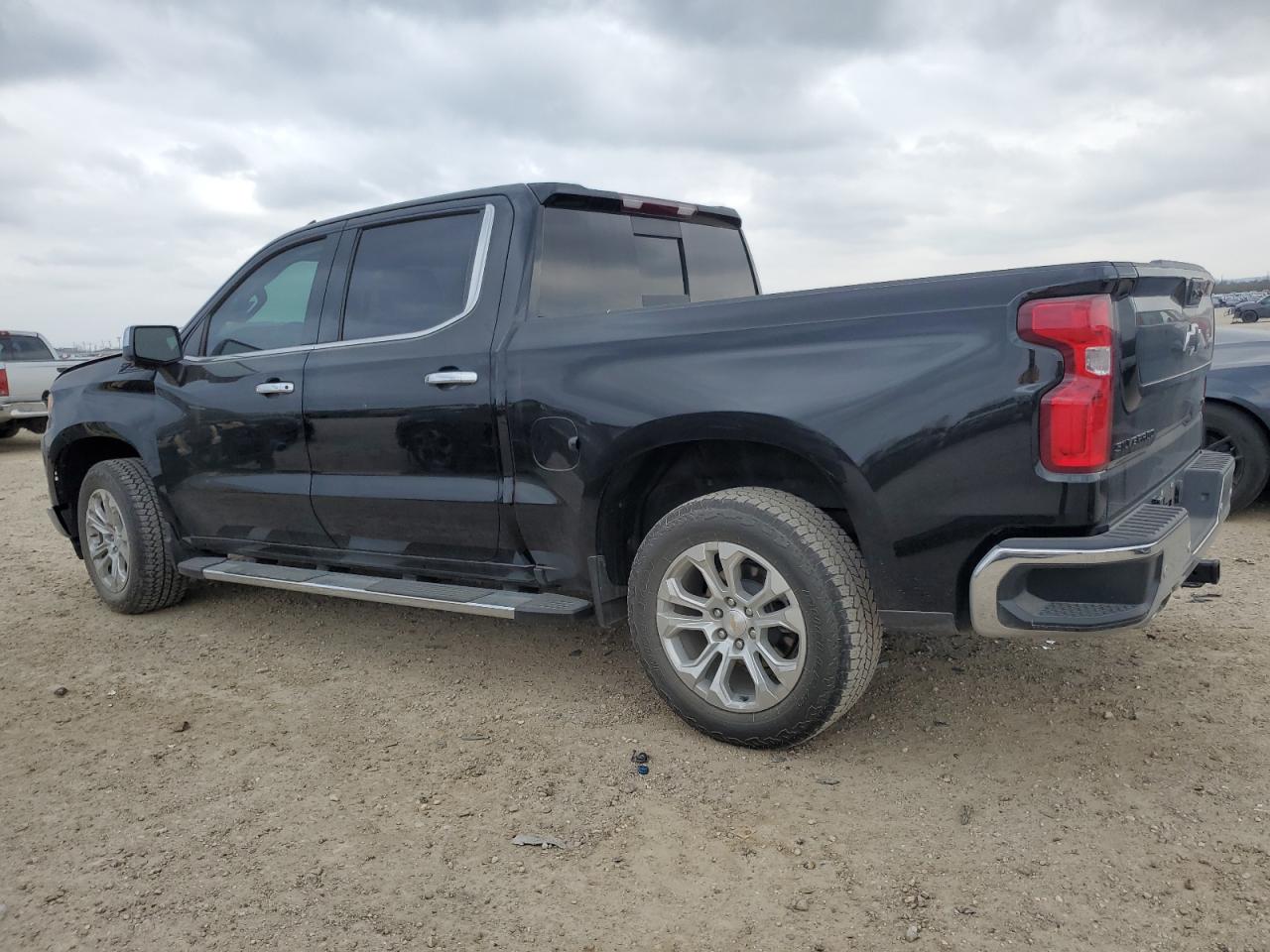 2023 Chevrolet Silverado - Image 2