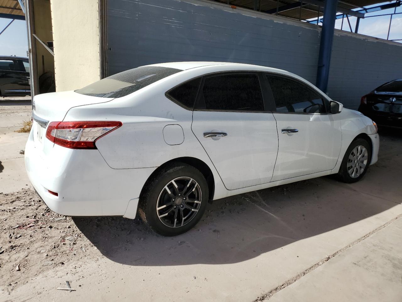 2015 Nissan Sentra - Image 3