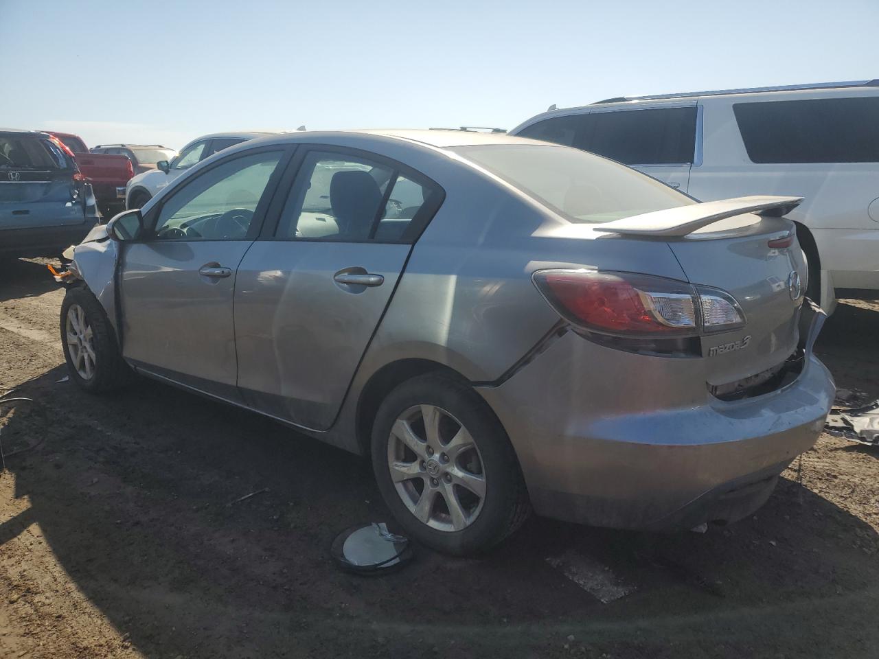 2010 Mazda 3 - Image 2