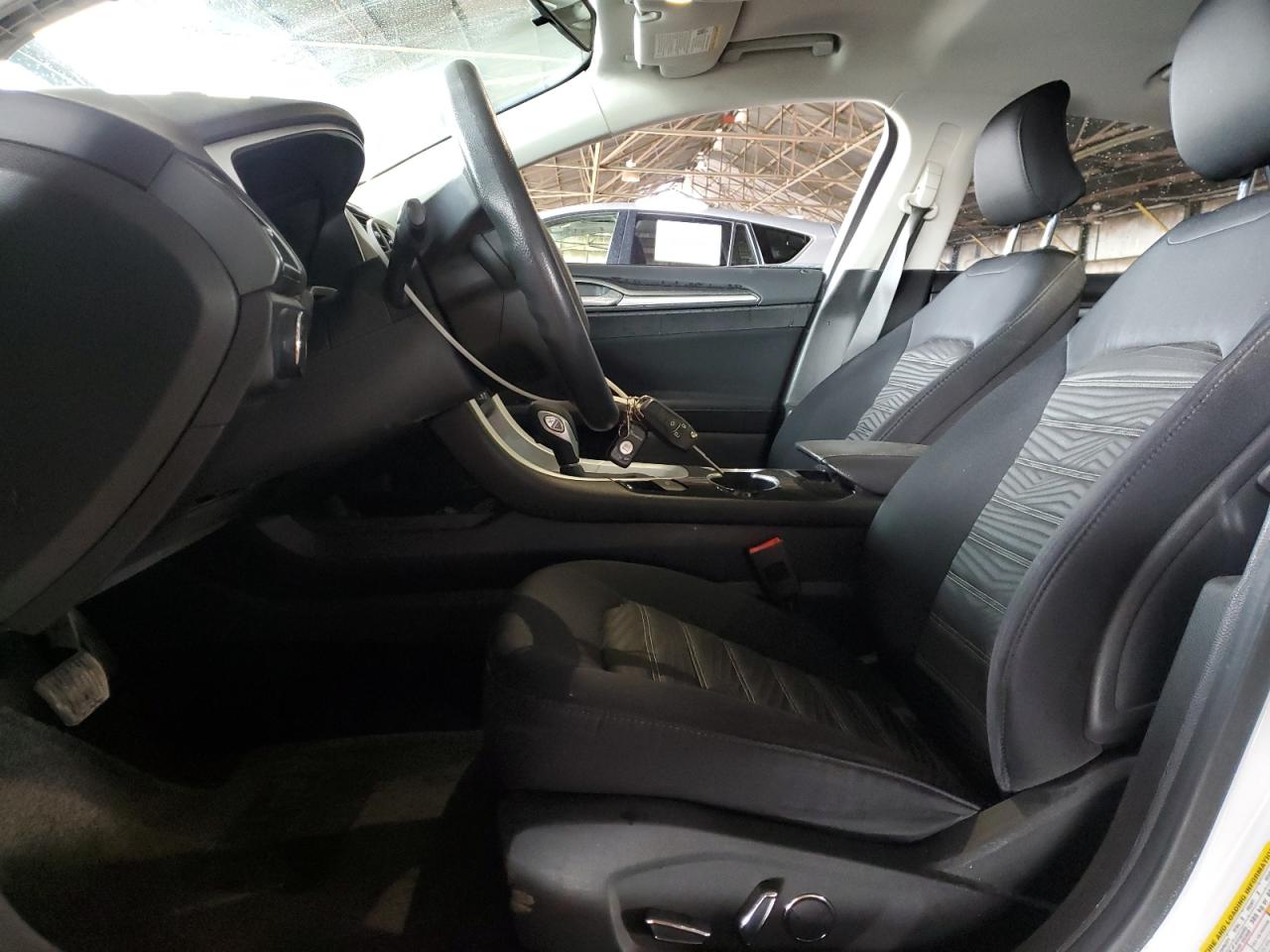 2016 Ford Fusion - Image 7