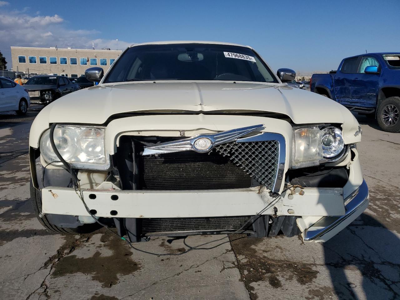 2005 Chrysler 300 - Image 5