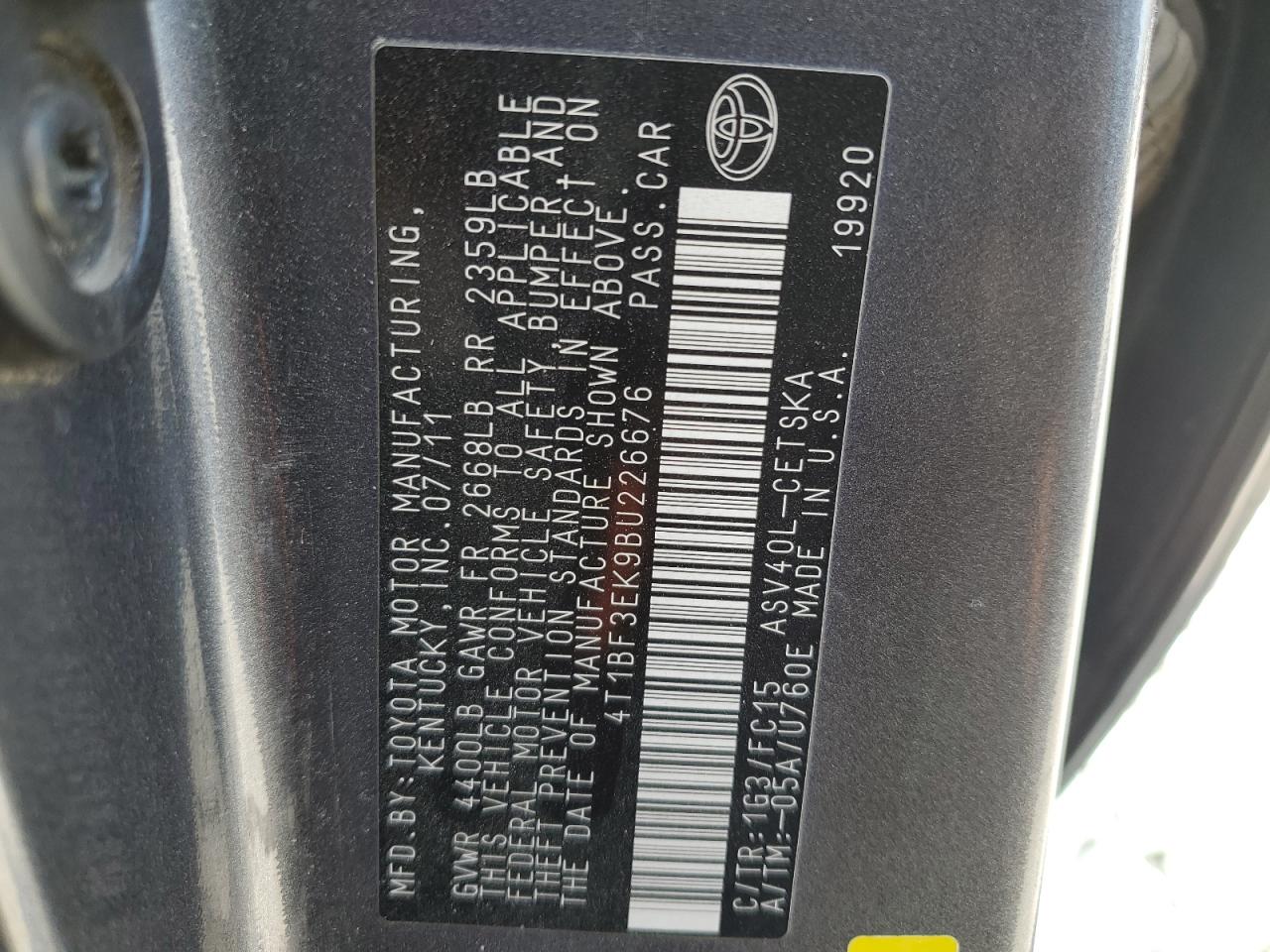 2011 Toyota Camry - Image 12