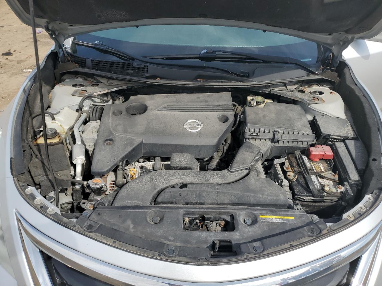 2015 Nissan Altima - Image 11