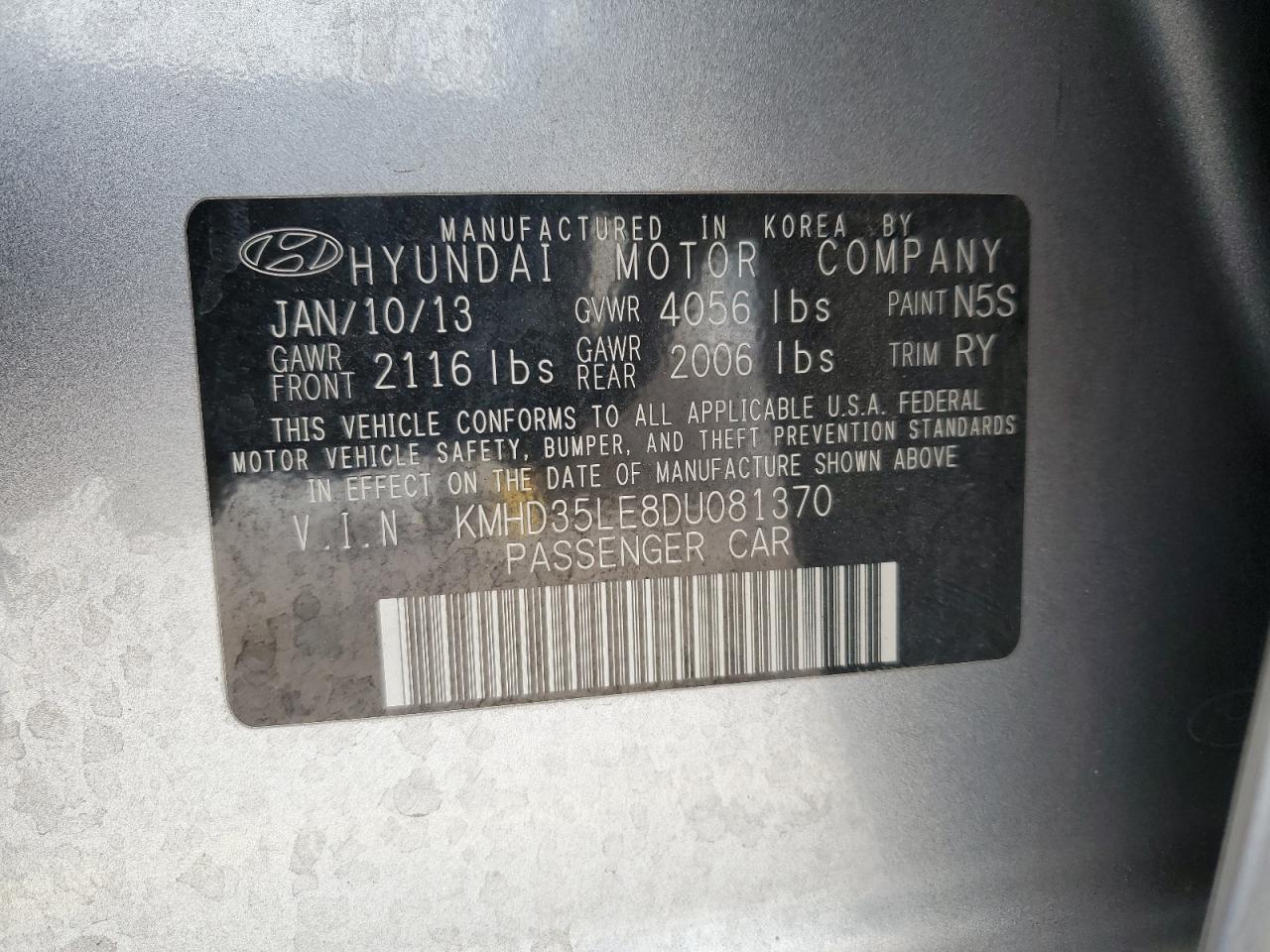 2013 Hyundai Elantra - Image 12