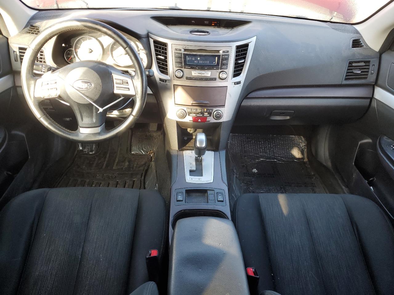 2013 Subaru Outback - Image 8