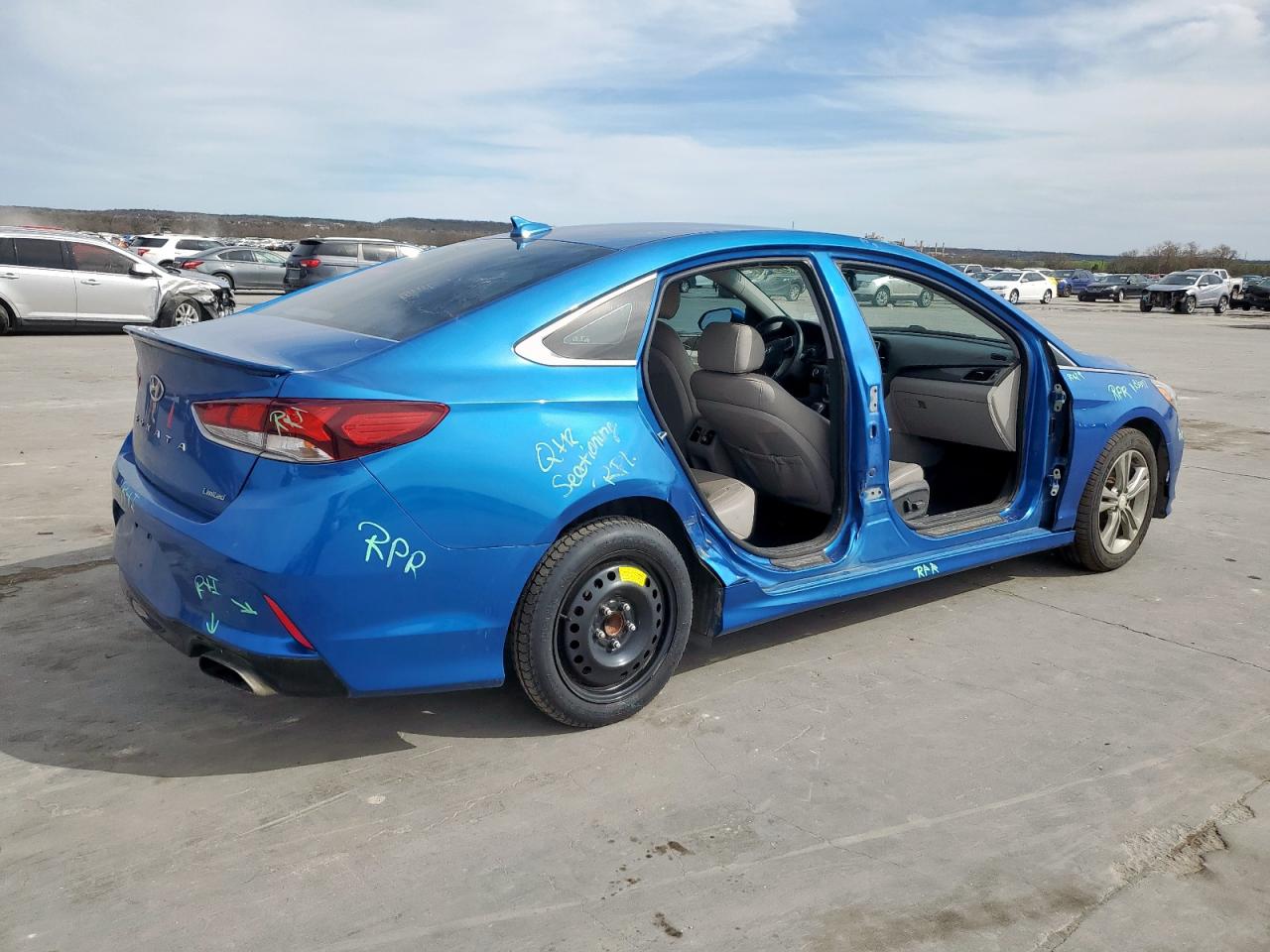 2018 Hyundai Sonata - Image 3