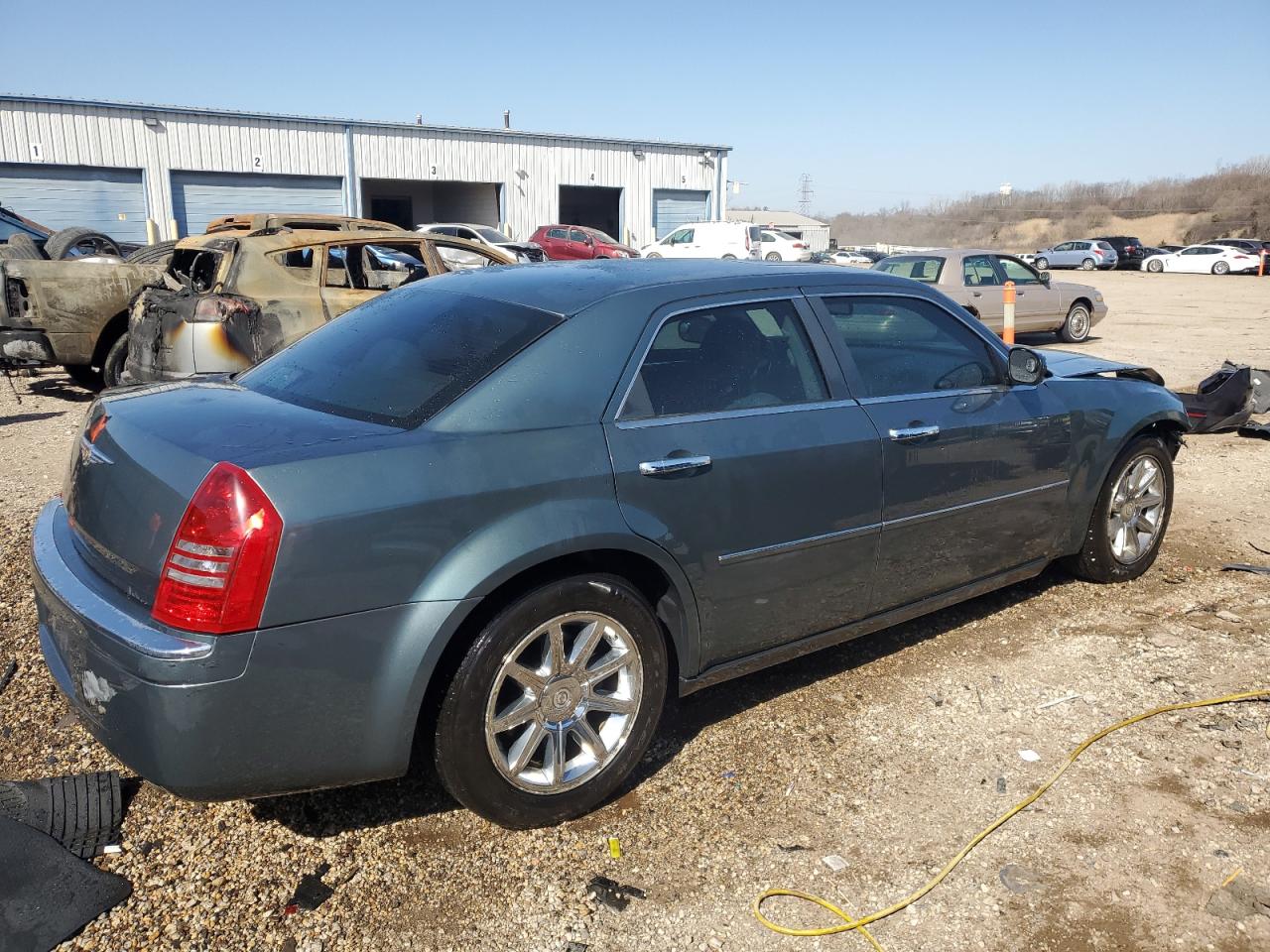 2006 Chrysler 300 - Image 3