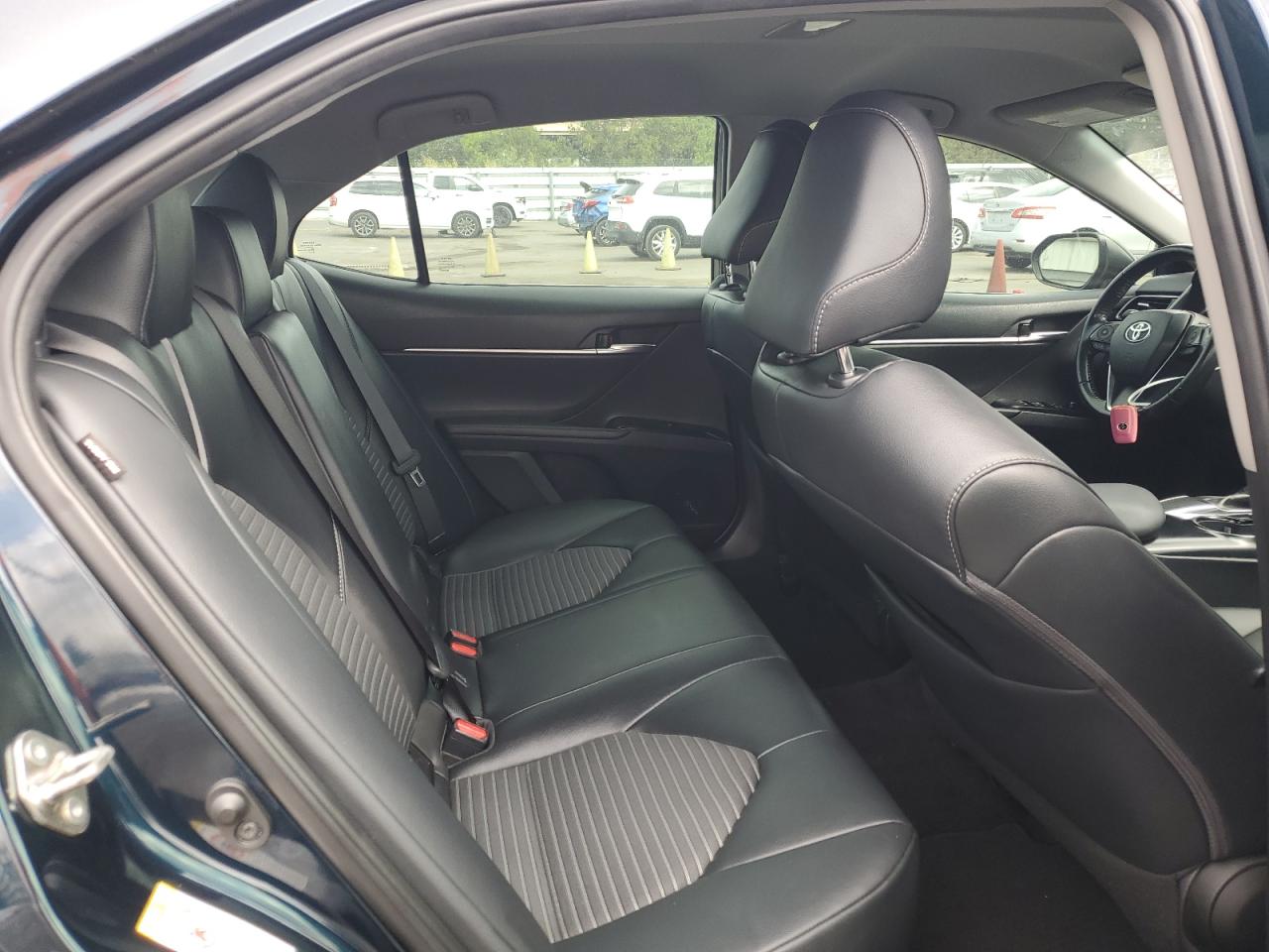 2019 Toyota Camry - Image 10