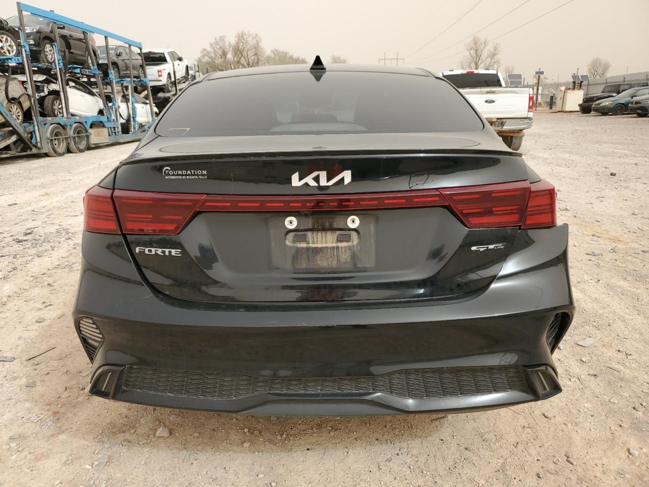 2023 Kia Forte - Image 6