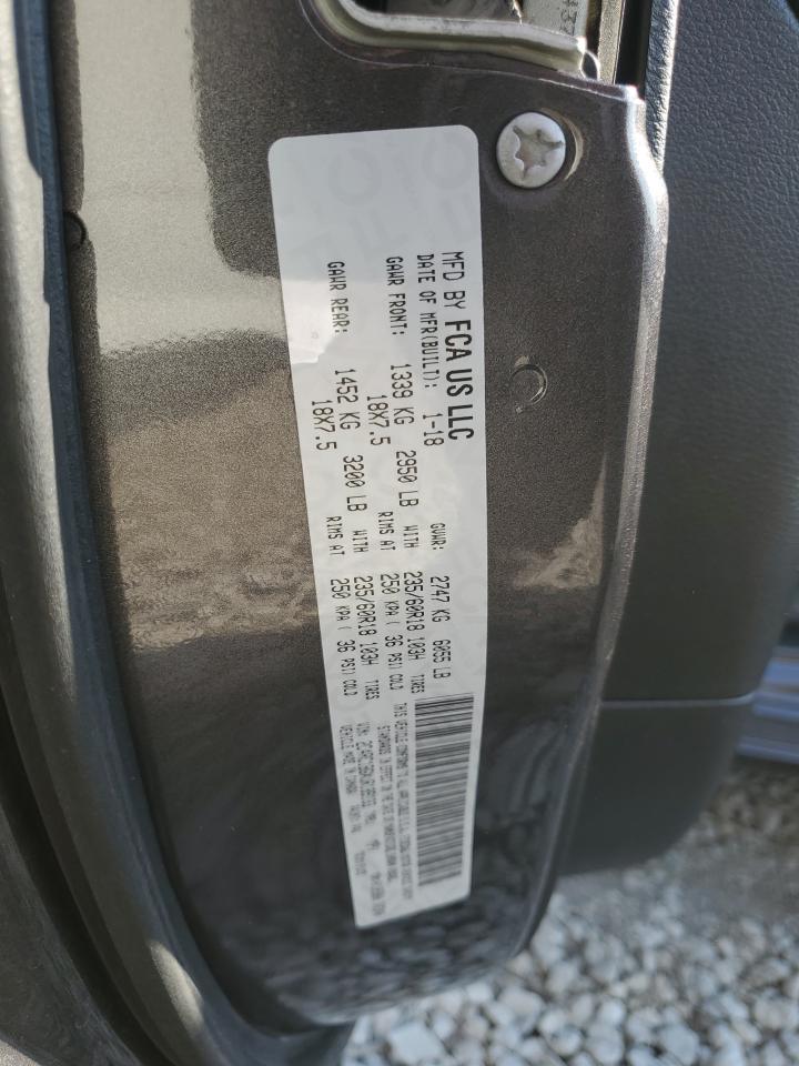 2018 Chrysler Pacifica - Image 13