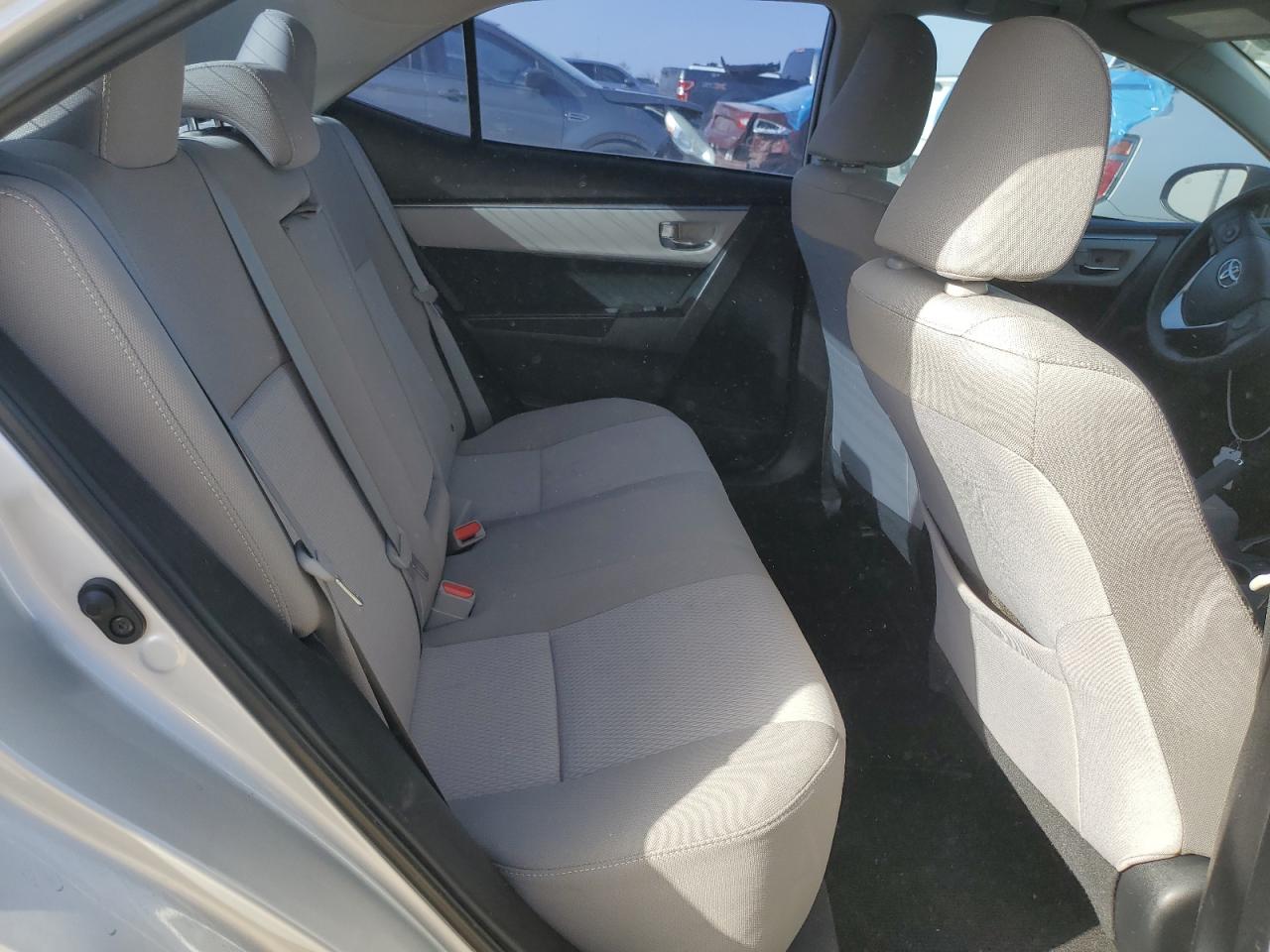 2015 Toyota Corolla - Image 10