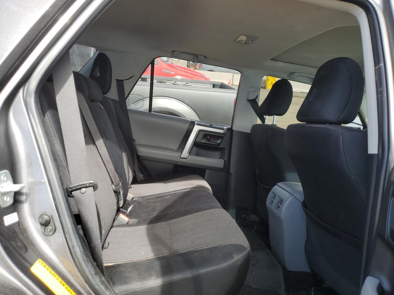 2013 Toyota 4Runner - Image 11