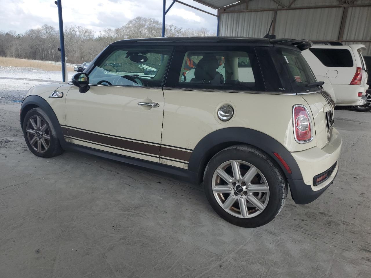 2013 MINI Cooper - Image 2