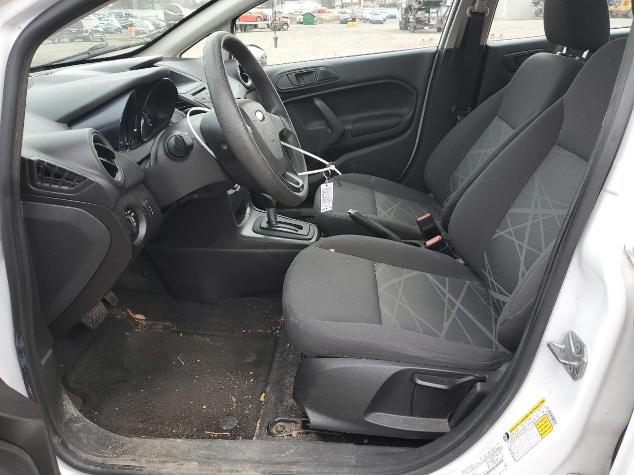 2015 Ford Fiesta - Image 7