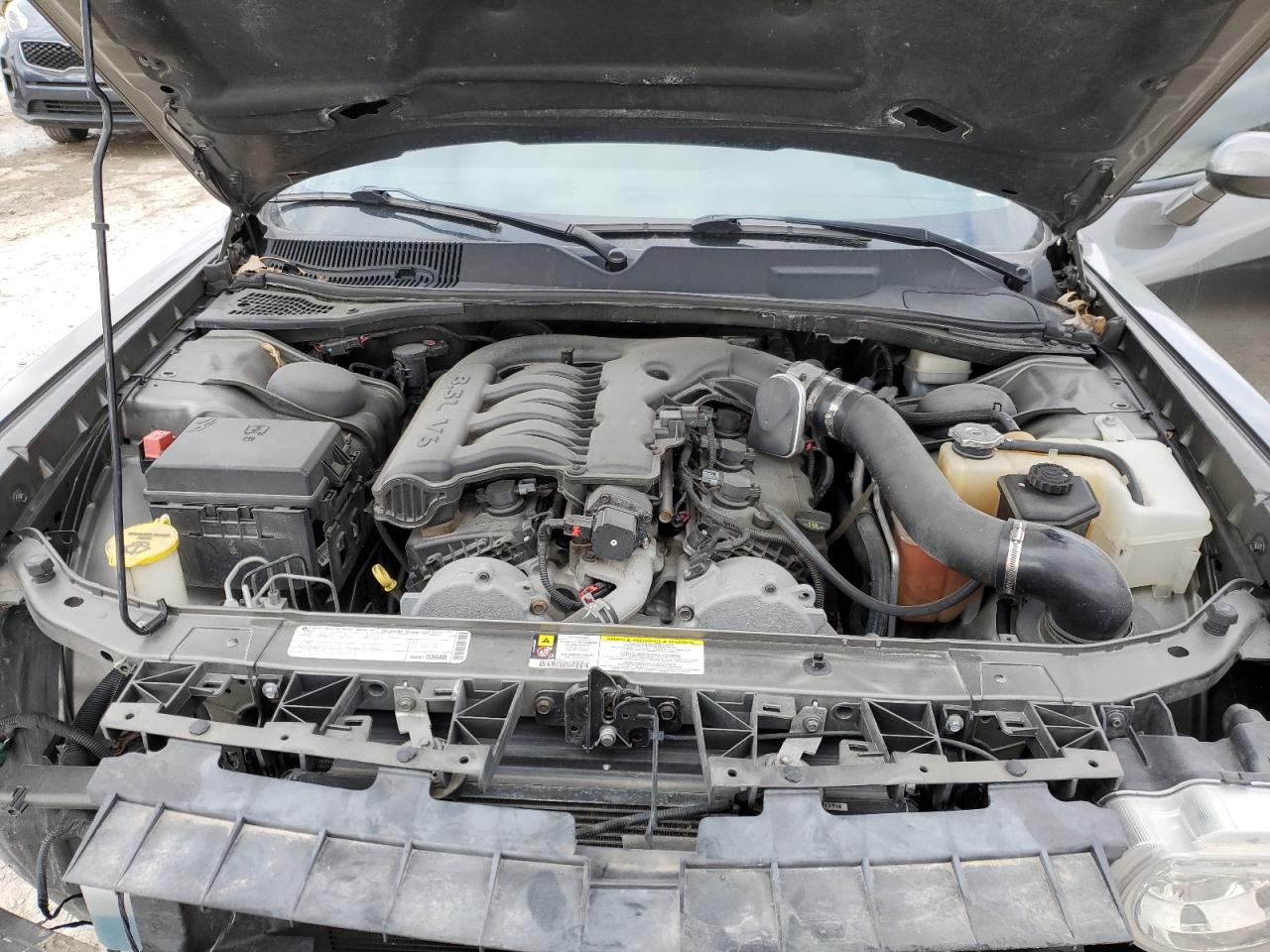 2010 Dodge Challenger - Image 11
