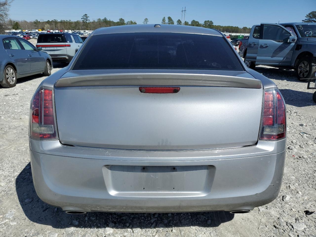 2014 Chrysler 300 - Image 6