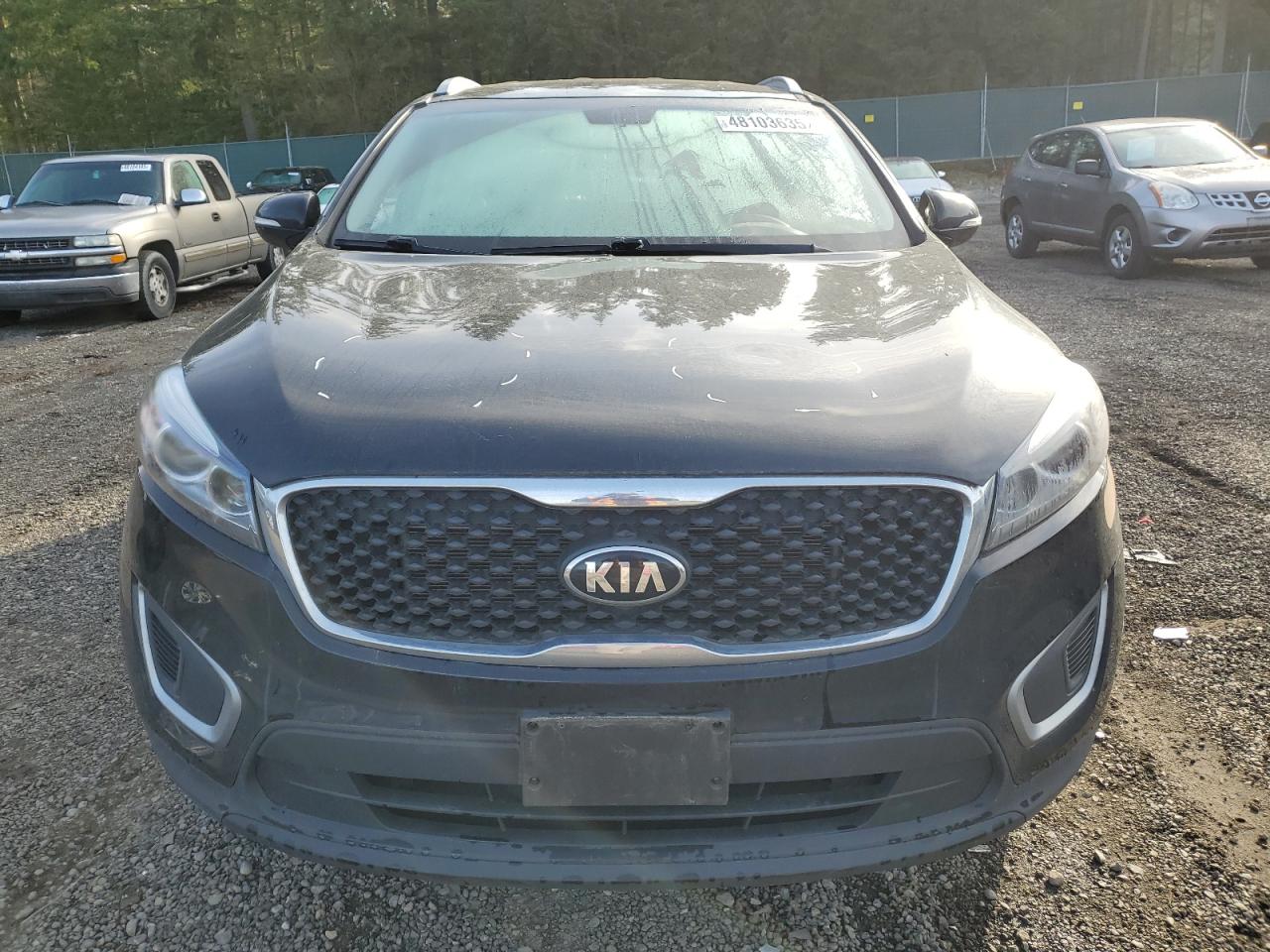 2016 Kia Sorento - Image 5