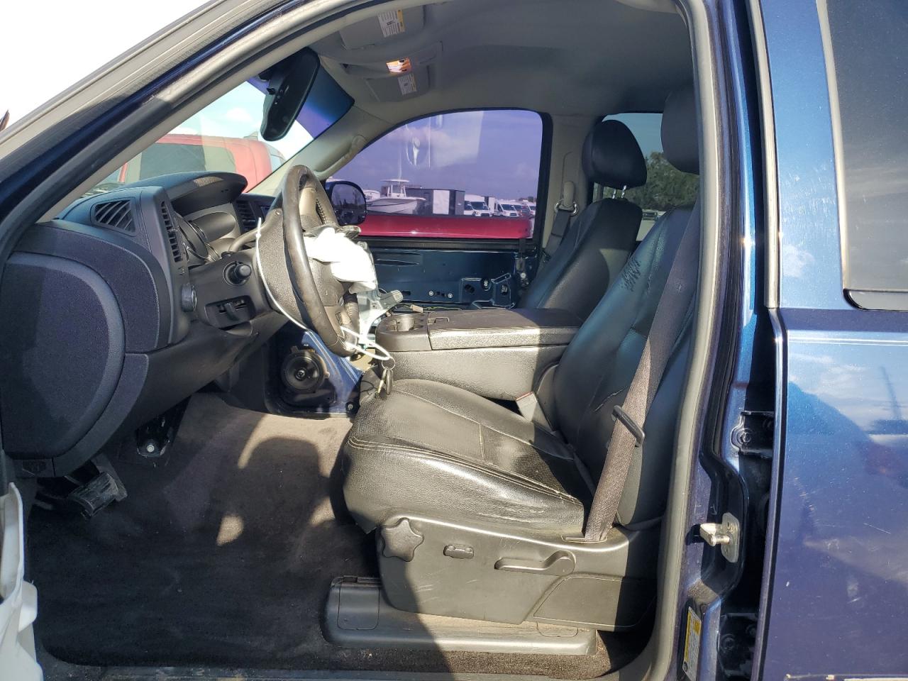 2011 GMC Sierra - Image 7