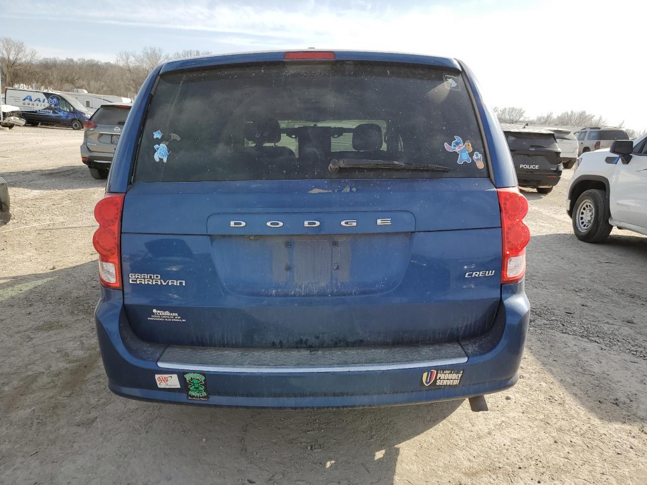 2011 Dodge Caravan - Image 6