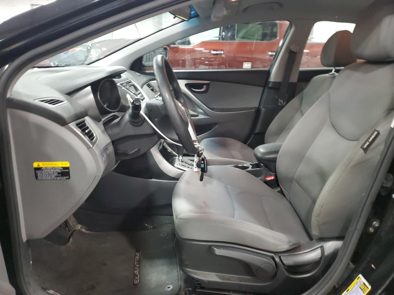 2012 Hyundai Elantra - Image 7