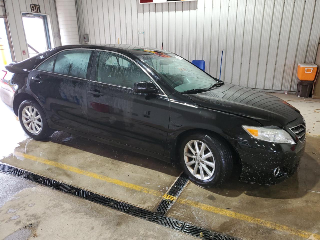 2011 Toyota Camry - Image 4